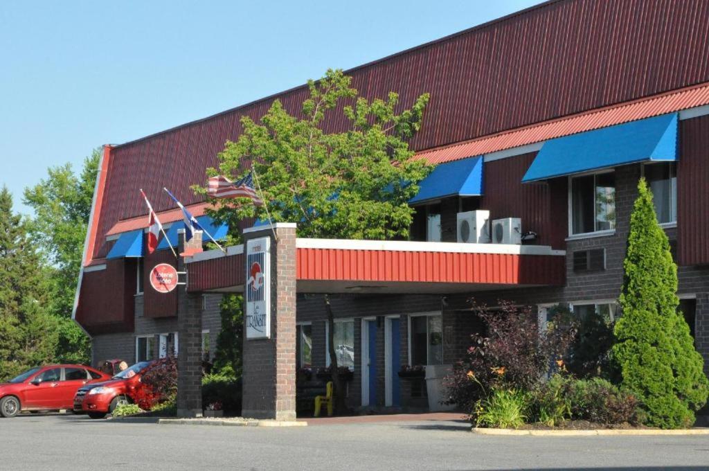 Motel Le Transit Mont-Saint-Hilaire Exterior foto